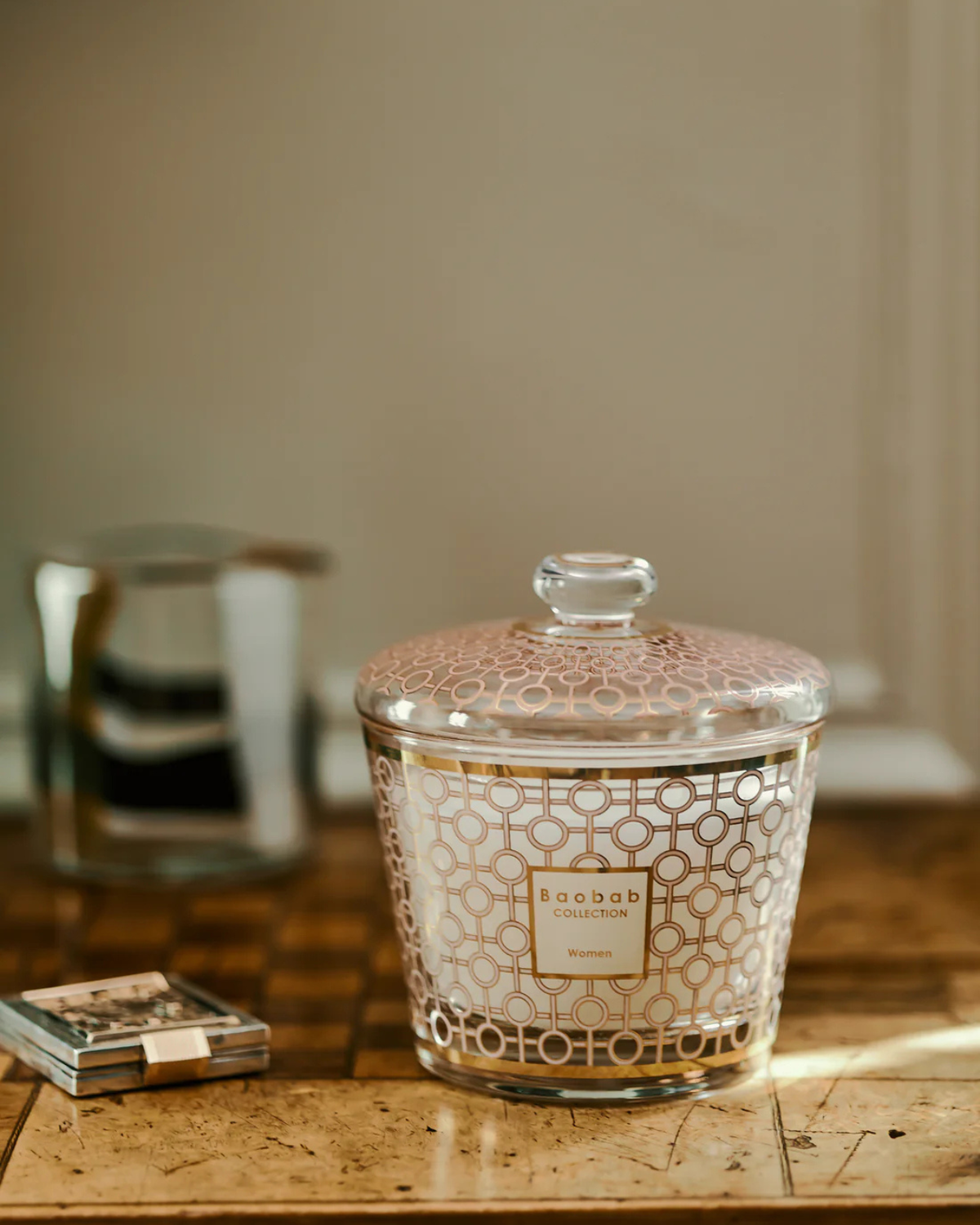 Gift Box Dome Women